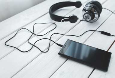 76人VS猛龙：新赛季焦点战前瞻解析